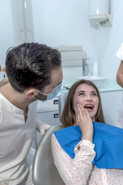 Best Cosmetic Emergency Dentistry in Kitsap Lake, WA